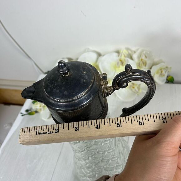 Large Silver Plate Cut Clear Glass Serving Pitcher Carafe - Picture 9 of 13